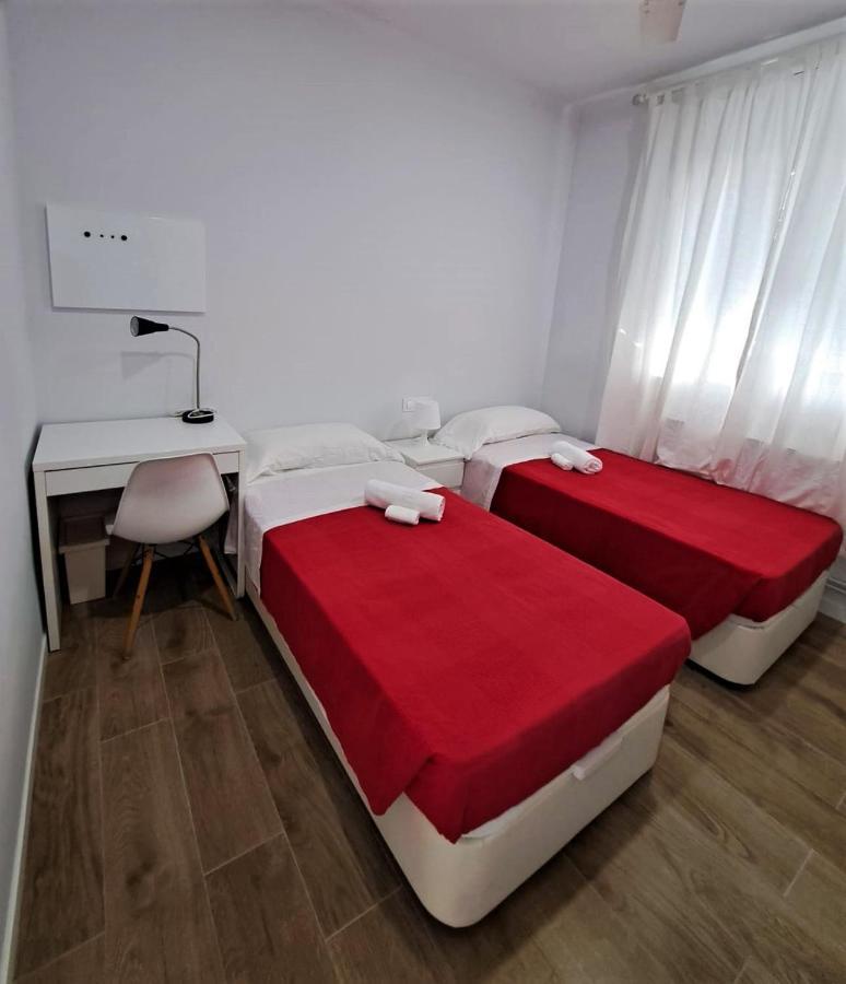 Apartament Sant Jordi Pisos - Dos De Maig Barcelona Zewnętrze zdjęcie
